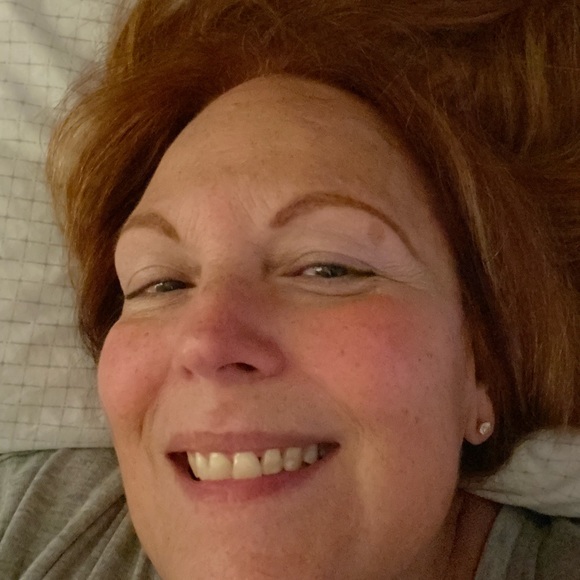 Meet your Posher, Lina - Picture 3 of 3